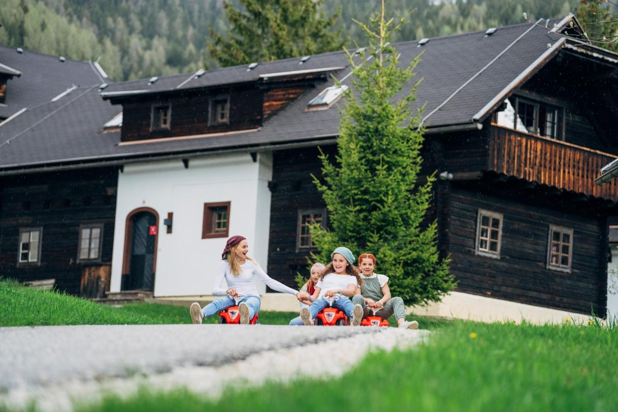 Slow Travel Resort Kirchleitn Bad Kleinkirchheim Εξωτερικό φωτογραφία