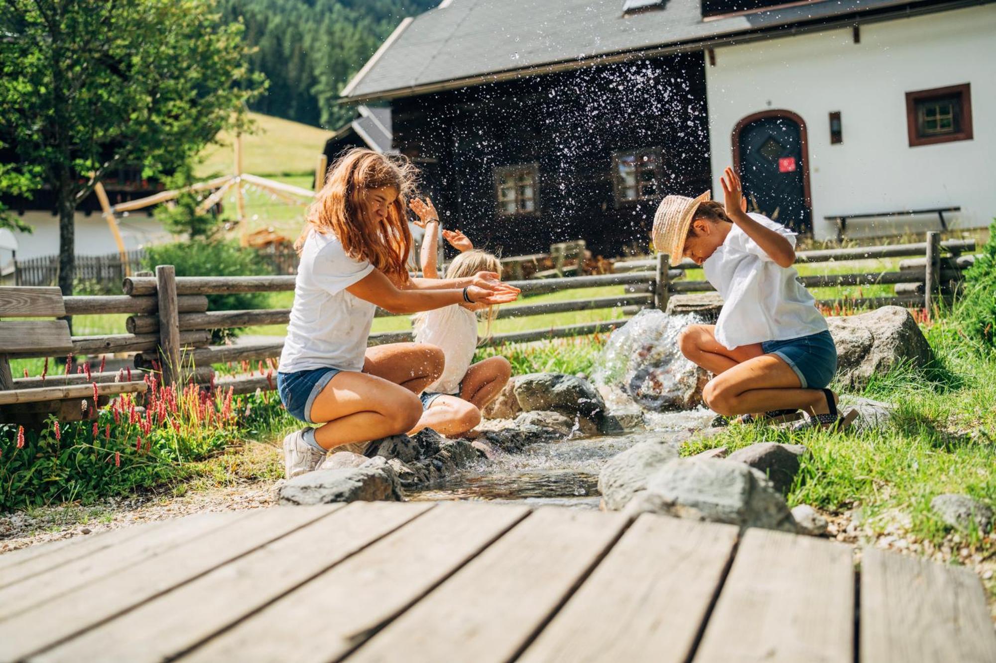 Slow Travel Resort Kirchleitn Bad Kleinkirchheim Εξωτερικό φωτογραφία